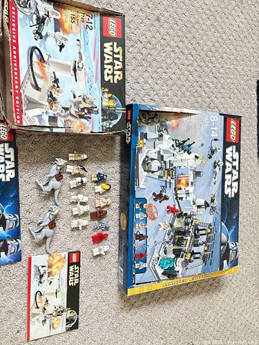 LEGO Star Wars Hoth Sets 7879 & 7749 (1 of 6)