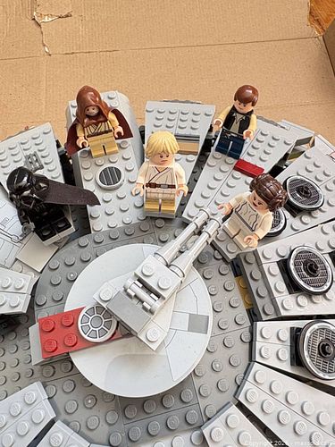 LEGO Star Wars Millennium Falcon 7965 Retired Set (1 of 4)