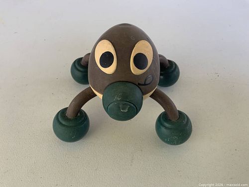 Vintage Humbug massager (1 of 3)