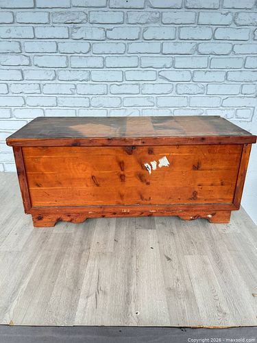 Lot #2000 (1 of 11)