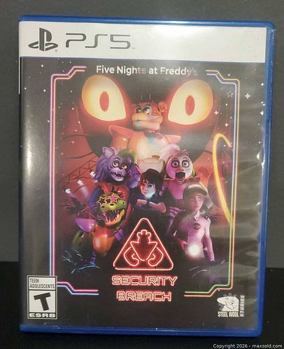 Five Nights at Freddy's: Security Breach (PS5) — Physical Disc (1 of 4)