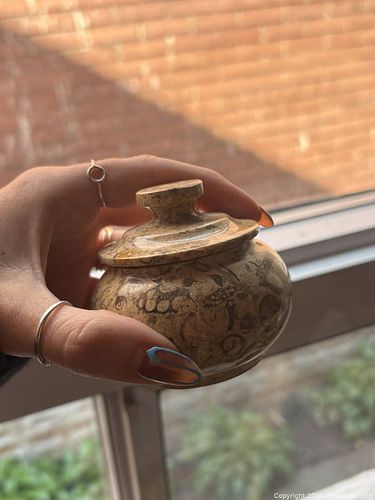 Small Beige Marble Decorative Jar with Lid (1 of 4)