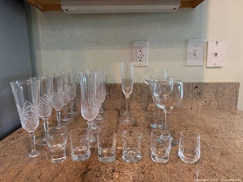 Crystal Assorted Stemware Set, About 20 Pieces (1 of 11)