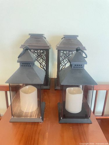 Lot of 4 Metal & Glass Solar/Battery Lanterns, Black/Oil-Rubbed (1 of 9)
