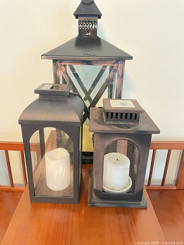 Lot #51 (1 of 14)