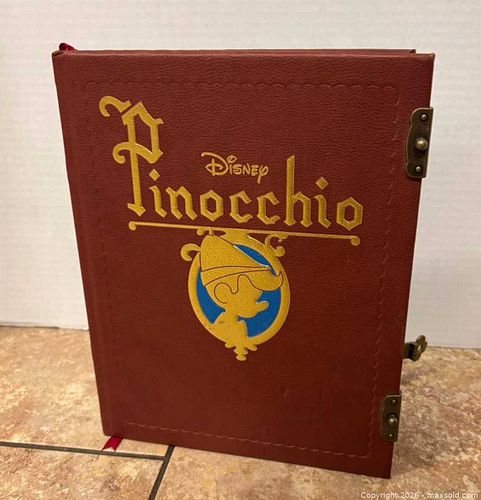 Lot #128 (1 of 8)