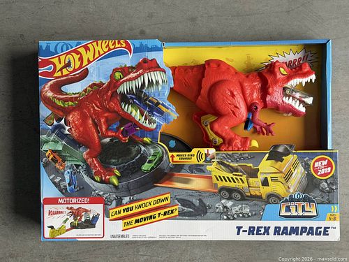 NEW - Hot Wheel T-Rex Rampage (1 of 3)