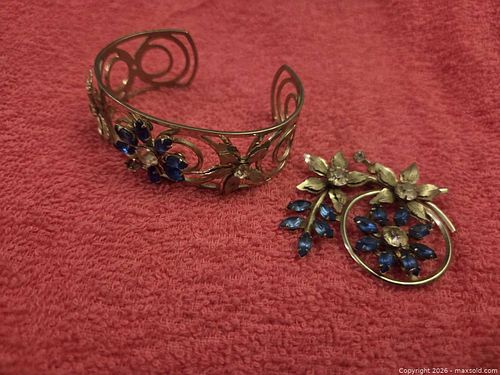 Wonderful vintage costume jewelry set (1 of 8)