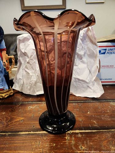 Lot #53 (1 of 9)