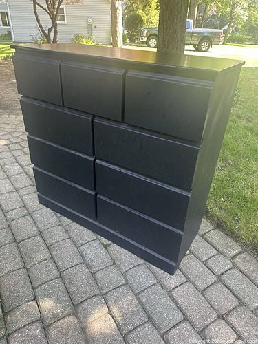 Modern / Minimalist Dresser  (1 of 8)