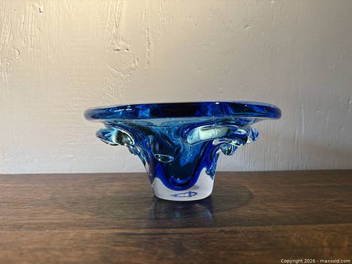 Lot #16 (1 of 4)