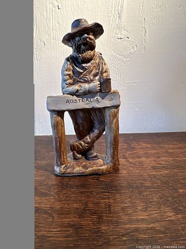 Lot #33 (1 of 7)
