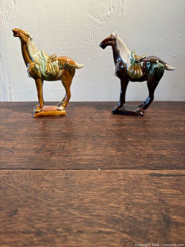 Lot #24 (1 of 8)