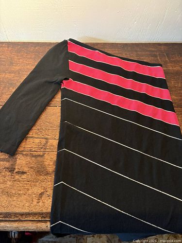 Lot #10 (1 of 4)