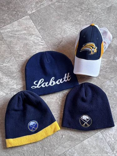 Lot of 5 Buffalo Sabres Beanies & Trucker Caps (1 of 4)