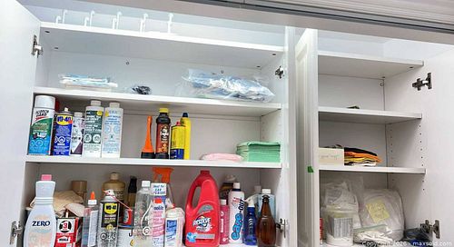 Household & Laundry leaning & Leather Care Supplies B (1 of 13)