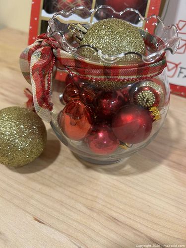 Lot #37 (1 of 4)