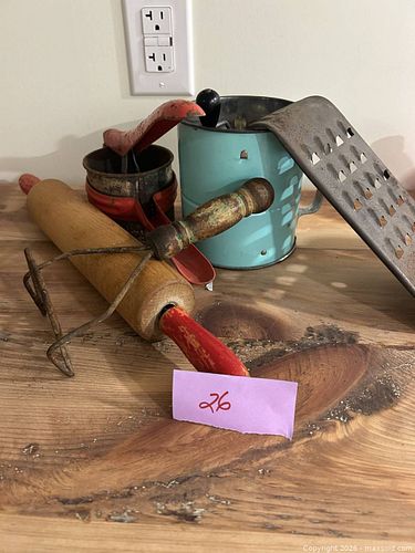 Lot #8 (1 of 5)