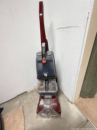 Hoover SpinScrub 50 Power Scrub Deluxe Carpet Cleaner (Red) (1 of 4)