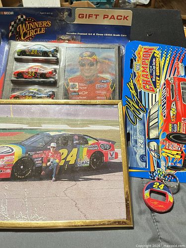 NASCAR Jeff Gordon lot 6 (1 of 12)