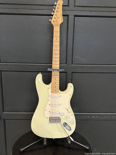 Lot #24 (1 of 4)
