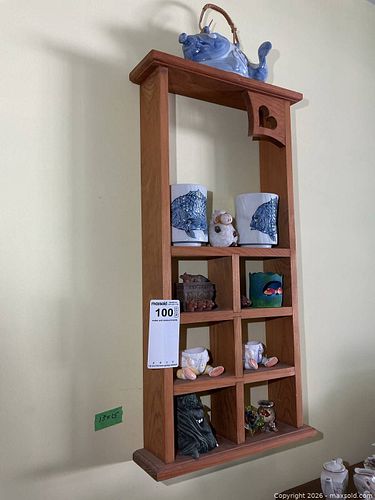 Collectibles A (1 of 7)