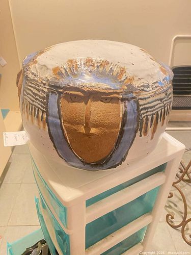Art Pottery A (1 of 12)
