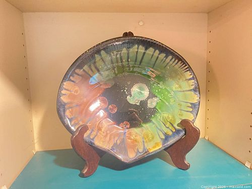 Art Pottery Bowl A (1 of 8)