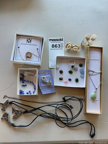 Costume Jewelry Lot (1 of 11)