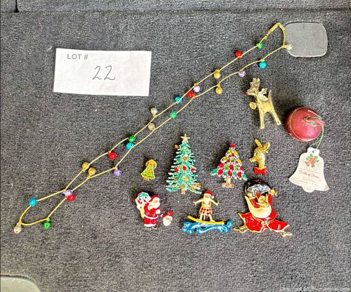 Lot of 10 Christmas Metal & Enamel Brooches, Ornaments, Necklace (1 of 6)