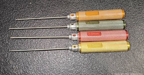 RDLogics 4-Piece Screwdriver Set (1 of 4)