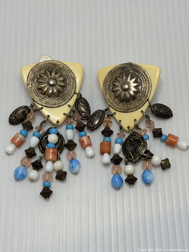 Vintage Southwestern Clip-On Beaded Earrings - Pair (1 of 3)
