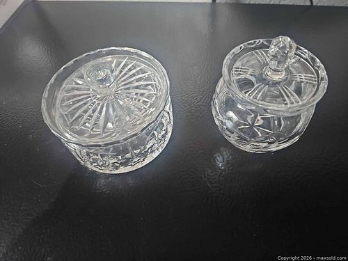 Glass containers (1 of 5)