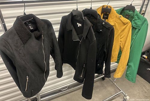 Lot #54 (1 of 11)