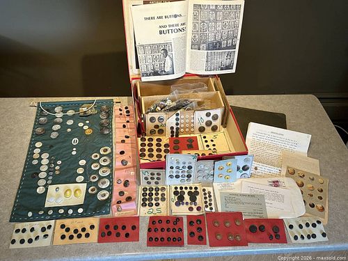 Antique & Vintage Button Collector’s Collection with Research Archive & Carrying Case (1 of 20)