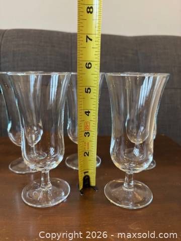Set of 5 Clear Footed Glasses (1 of 3)
