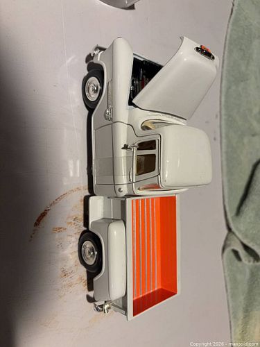 Lot #42 (1 of 10)