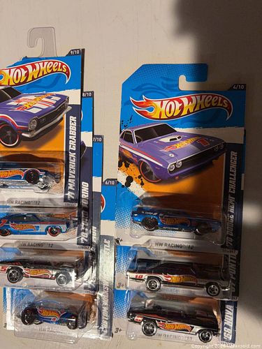 Hot Wheels Die-Cast Cars Lot (8) HW Racing '12 (1 of 5)