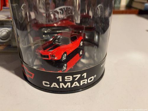 Jada Toys 1:64 1971 Chevy Camaro Diecast Car (1 of 6)