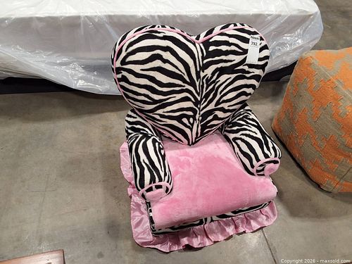 Lot #292 (1 of 3)