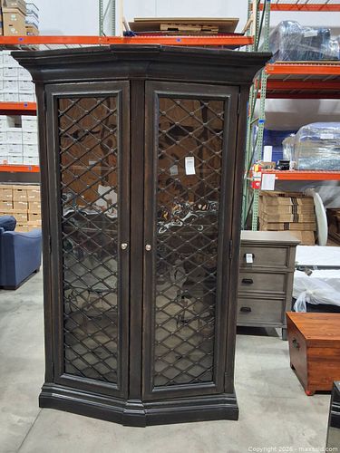 Lot #296 (1 of 5)