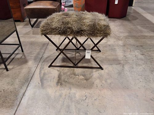 Lot #288 (1 of 4)