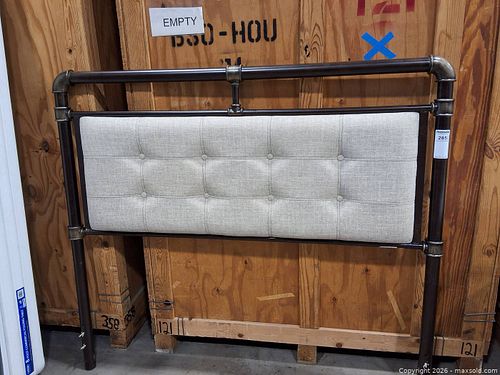 Lot #285 (1 of 3)