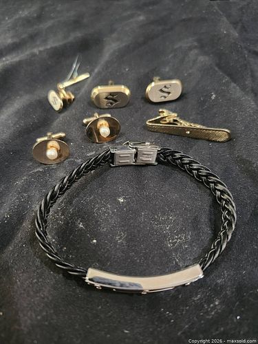 Mixed Accessories: Cufflinks, Tie Clip & Braided Leather Bracelet (1 of 3)
