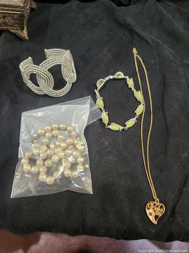 Vintage Costume Jewelry Lot: Heart Pendant Necklace + Bracelets (1 of 5)