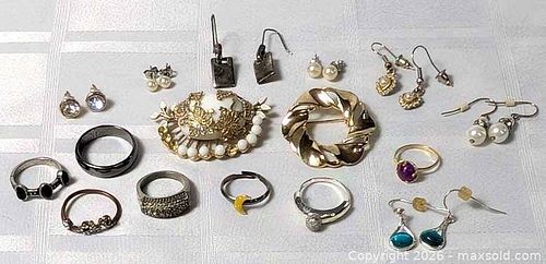 MIXED JEWELRY LOT (1 of 20)