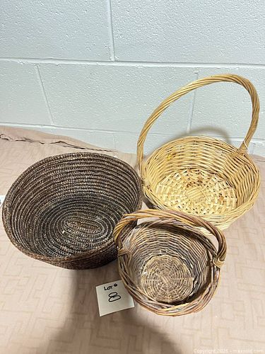 Lot #8 (1 of 5)