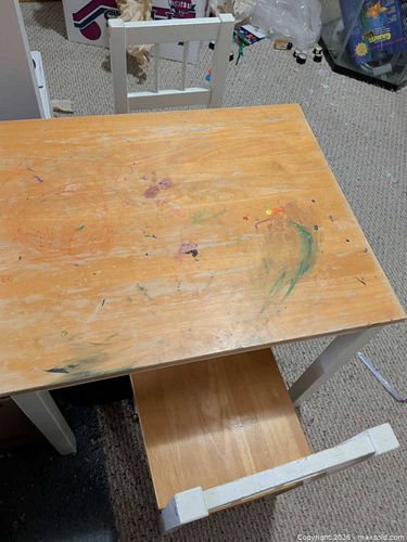 Children's table and chairs (1 of 3)