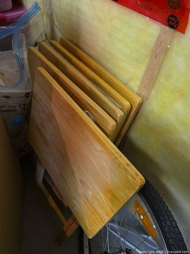 Folding tables (1 of 3)