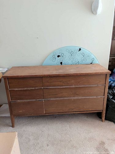 Vintage 6 drawer dresser (1 of 4)